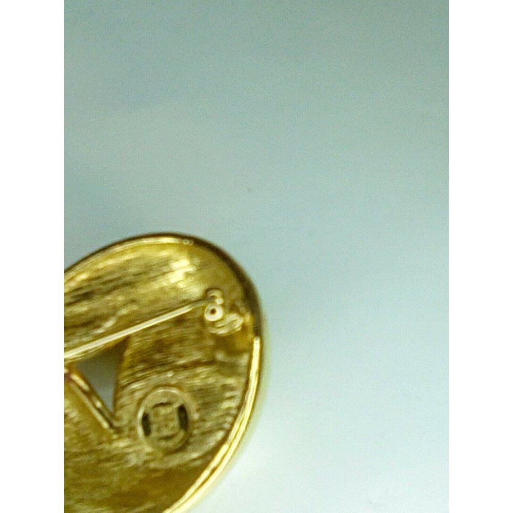 Vintage Signed Givenchy Paris Paisley Shaped Jewlled Brooch with Faux Pearl - Picture 4 of 4